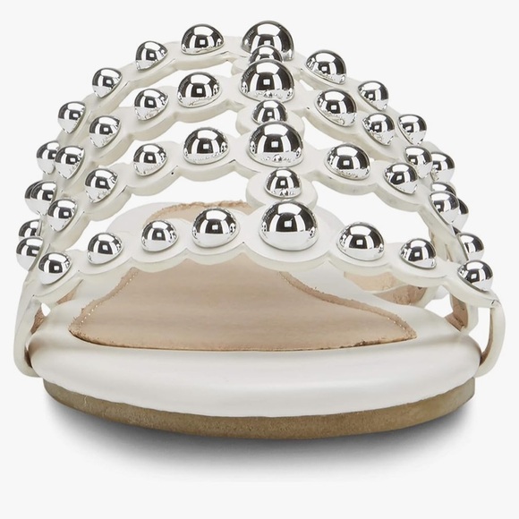 NIB [Olivia Miller] "Piece of Cake" Studded Open Toe Slip-On Sandals Womens Sz 8 - Picture 3 of 9